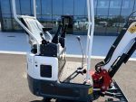 STARK ST13 Pro. Mini Bagger Diesel 12 PS – Schwenkbarer Arm – verstellbares Fahrwerk – 400mm Schaufel – Bild 10