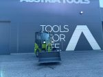 AGROX Kubota Diesel Hoflader 1.9 T – OX1060 mit Kabine 25 PS – Hubkraft 600 kg | Knicklenkung, Komfortkabine mit Heizung – Bild 9