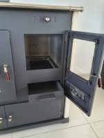 Prometey Practik Lux Holzofen – 9,5 kW – Mit Backofen (links) & Kochfeld – Beige – Autarke Heiz- & Kochlösung für Haus & Ferienhaus – Bild 5