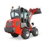 Radlader "810 Classic", Hoflader mit Vollkabine und 900 kg Hubkraft – Bild 10