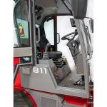 Teleskopradlader "811T Plus" Hoflader, 1000 kg Hubkraft, Euro-Aufnahme – Bild 9