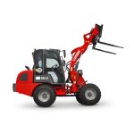 Radlader "813 Plus", Hoflader mit Vollkabine und 1300 kg Hubkraft – Bild 12